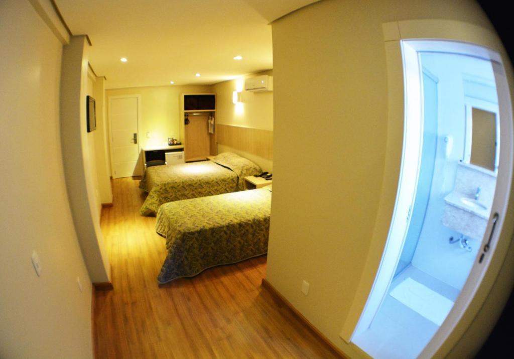 Golden Hotel - O Mais Central - Pet Friendly Chapecó Quarto foto